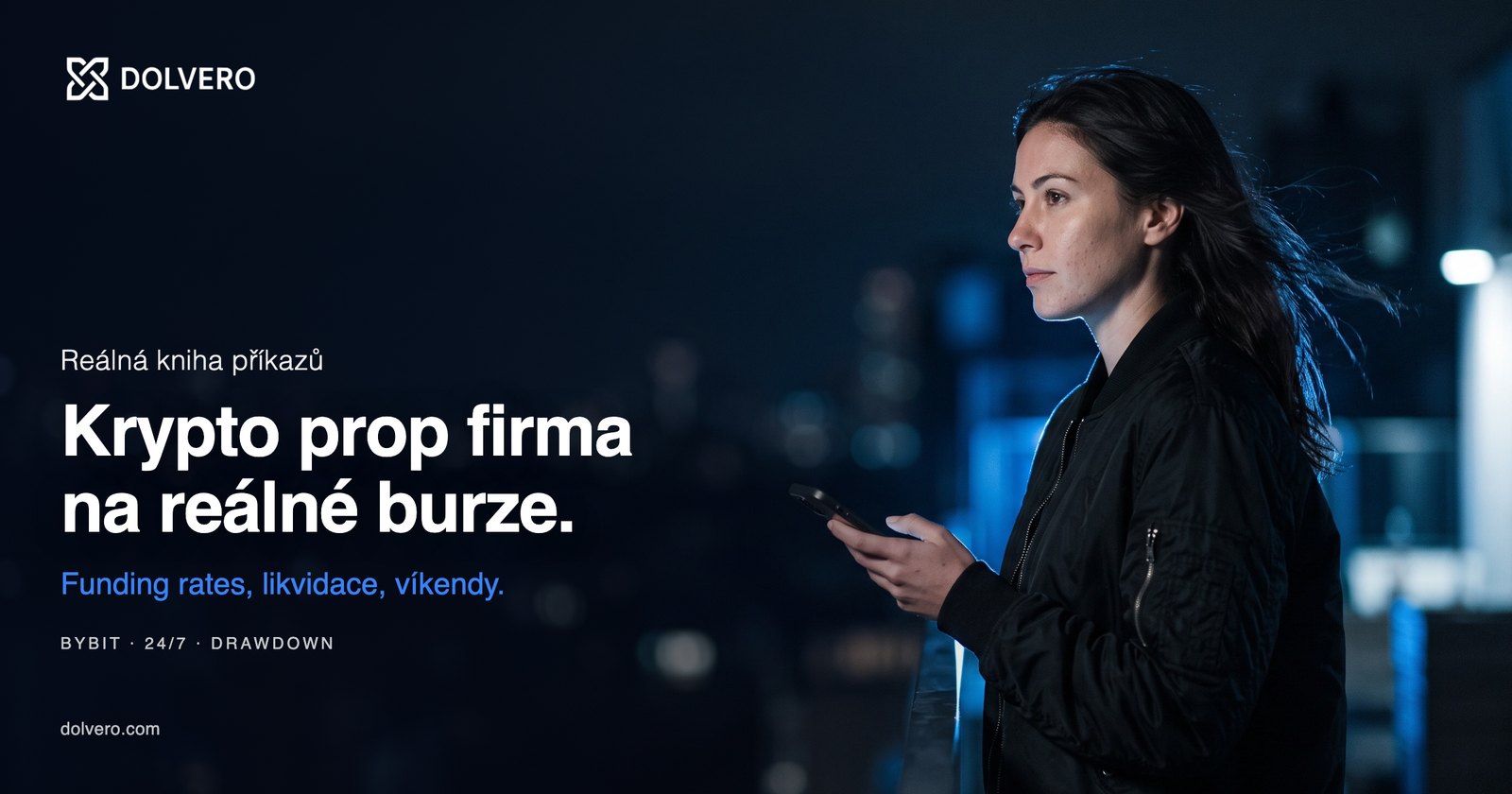 Krypto prop firma na reálné burze: funding rates, likvidace vs drawdown, víkendy